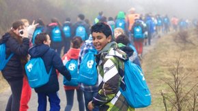 Wandelen voor Water: basisschoolscholieren lopen voor schoon water in Ethiopië